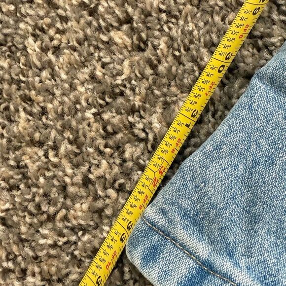 Vintage Wrangler Classic Light Wash High Rise Jeans 24” Zipper Straight - Picture 7 of 7